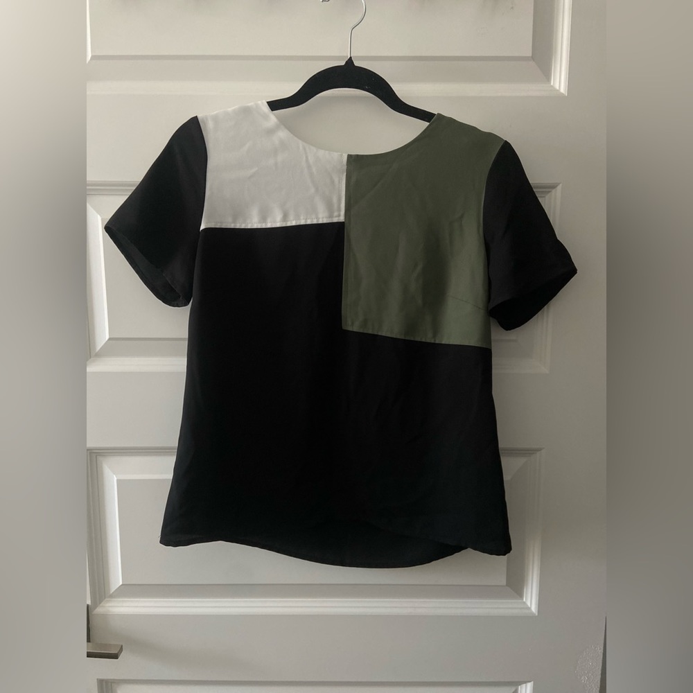 Nine West women’s blouse